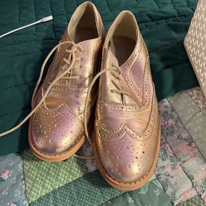 ModCloth rose gold loafers womens 9